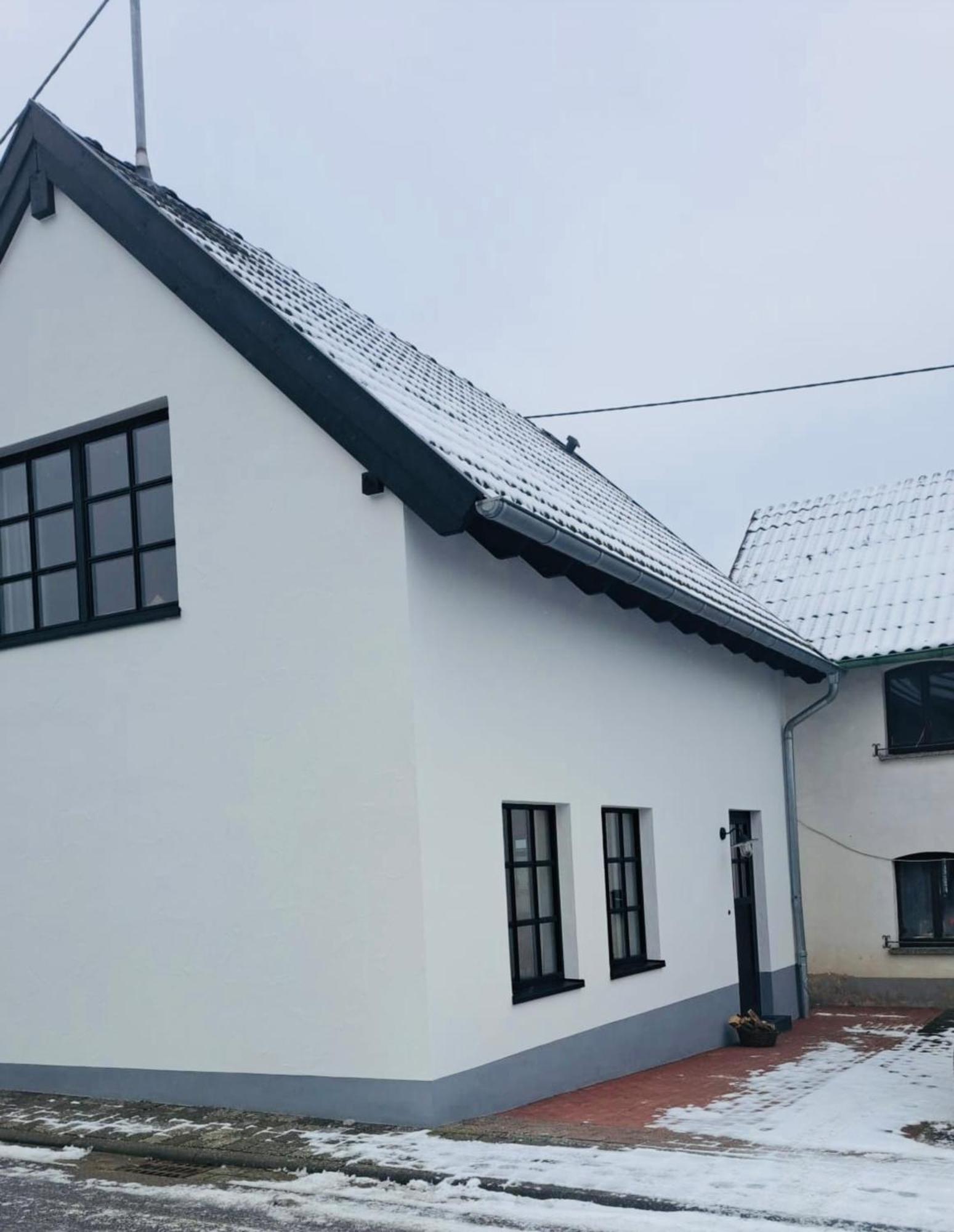Eifel-Bau-Traum Schlich Villa Wershofen Exteriör bild